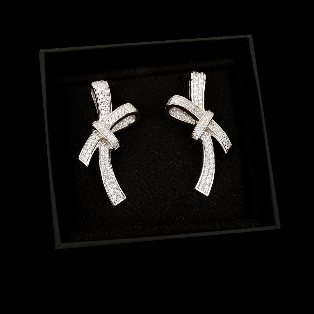 2025新款蝴蝶结925纯银镀18K白金不掉色高碳钻镶嵌高定版小香