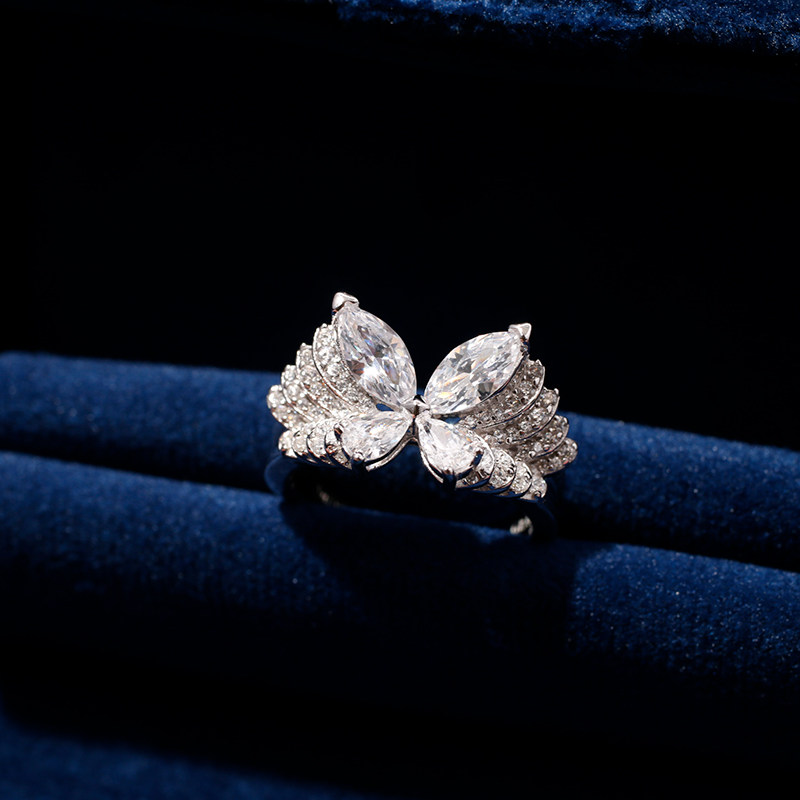 2024新款多层蝴蝶戒指女925纯银镀18K白金不掉色高碳钻满钻婚礼