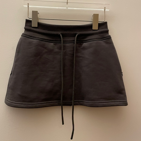 休闲运动短裙内打底后暗袋