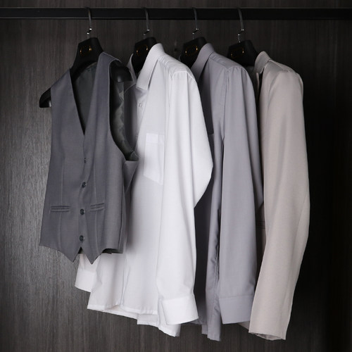 样板房西服衬衣摆件道具服饰品