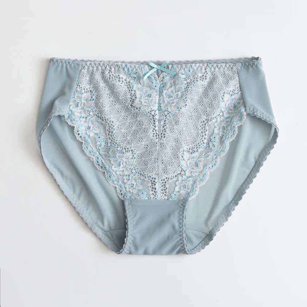 Slip jeunesse sexy en nylon - Ref 642472 Image 3