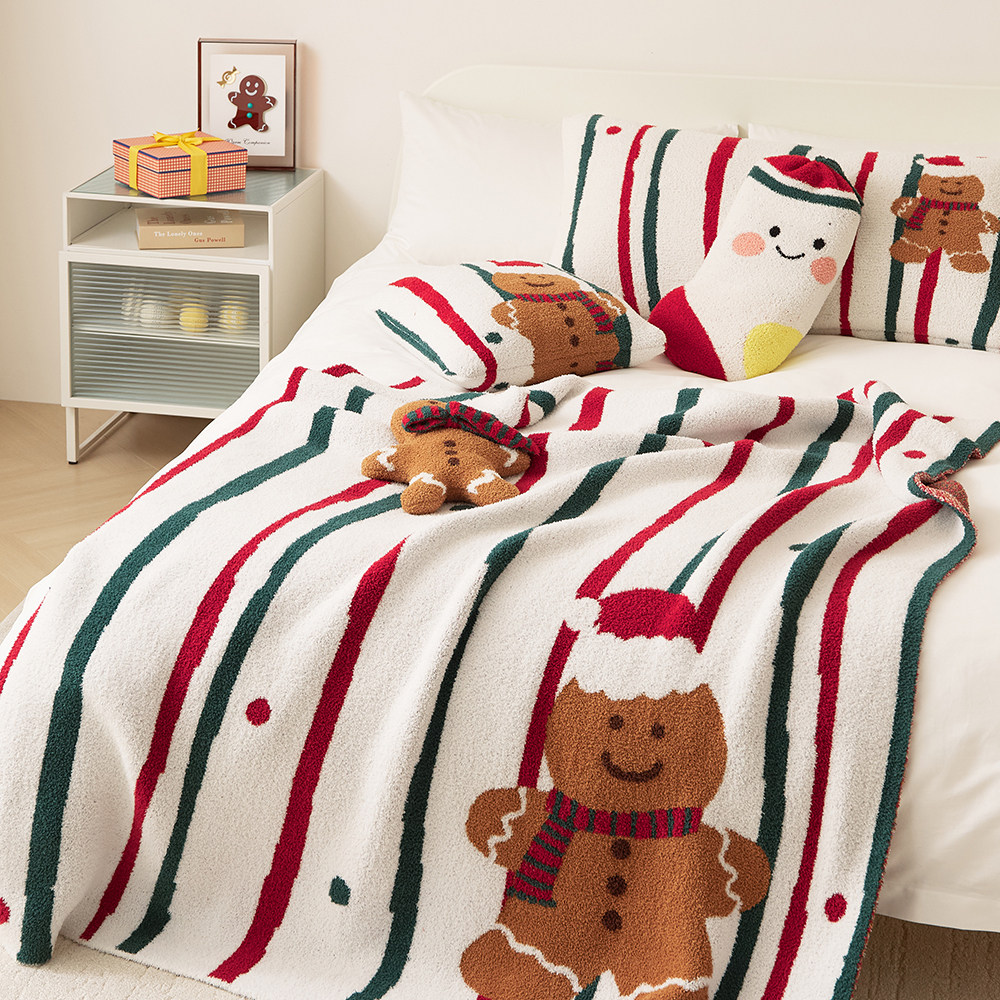 pm姜饼人家族 半边绒盖毯 毯子 圣诞袜子 方抱枕 长枕 玩偶套装