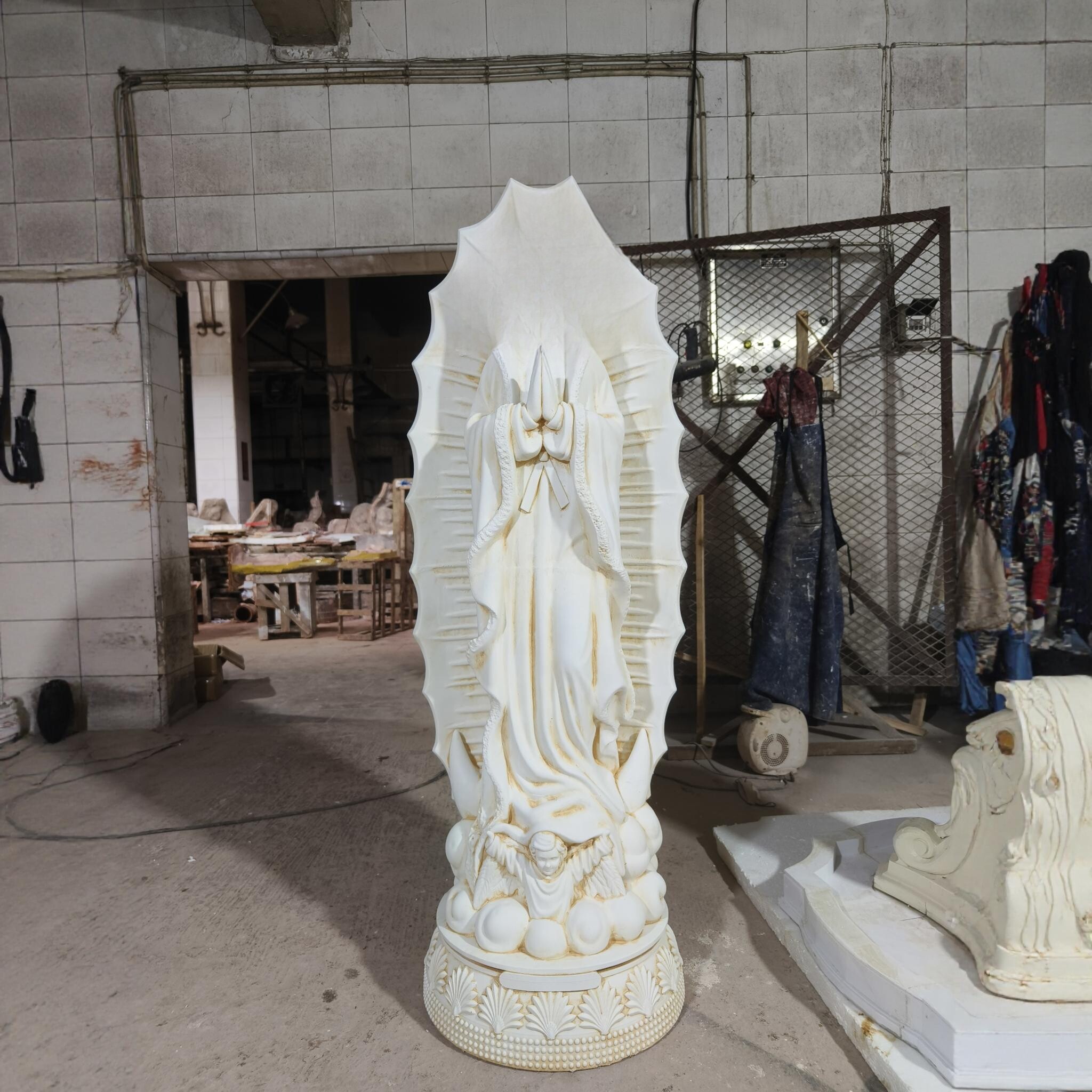 大型树脂玻璃钢雕塑慈悲母亲许愿人物雕像西餐厅咖啡厅装饰摆件