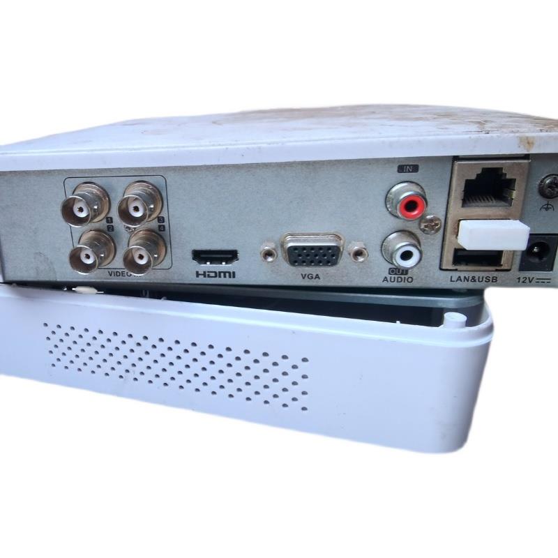 二手海康威视 DS-7104HGH-F1/N 4路混合硬盘录像机  模拟同轴监控