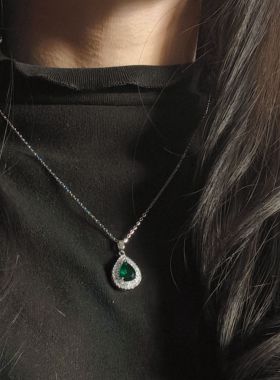 高级轻奢复古祖母绿项链锁骨链饰