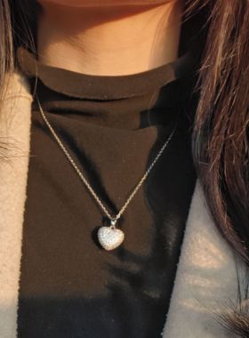 项链女爆款日韩新款轻奢感小众简约复古立体小爱心钛钢配饰锁骨链