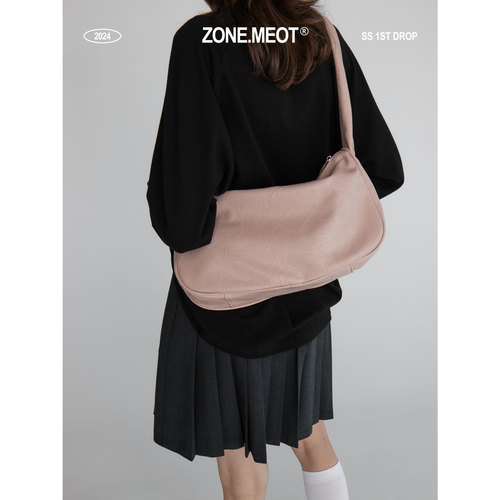 糖果色极简枕头包日常百搭包包