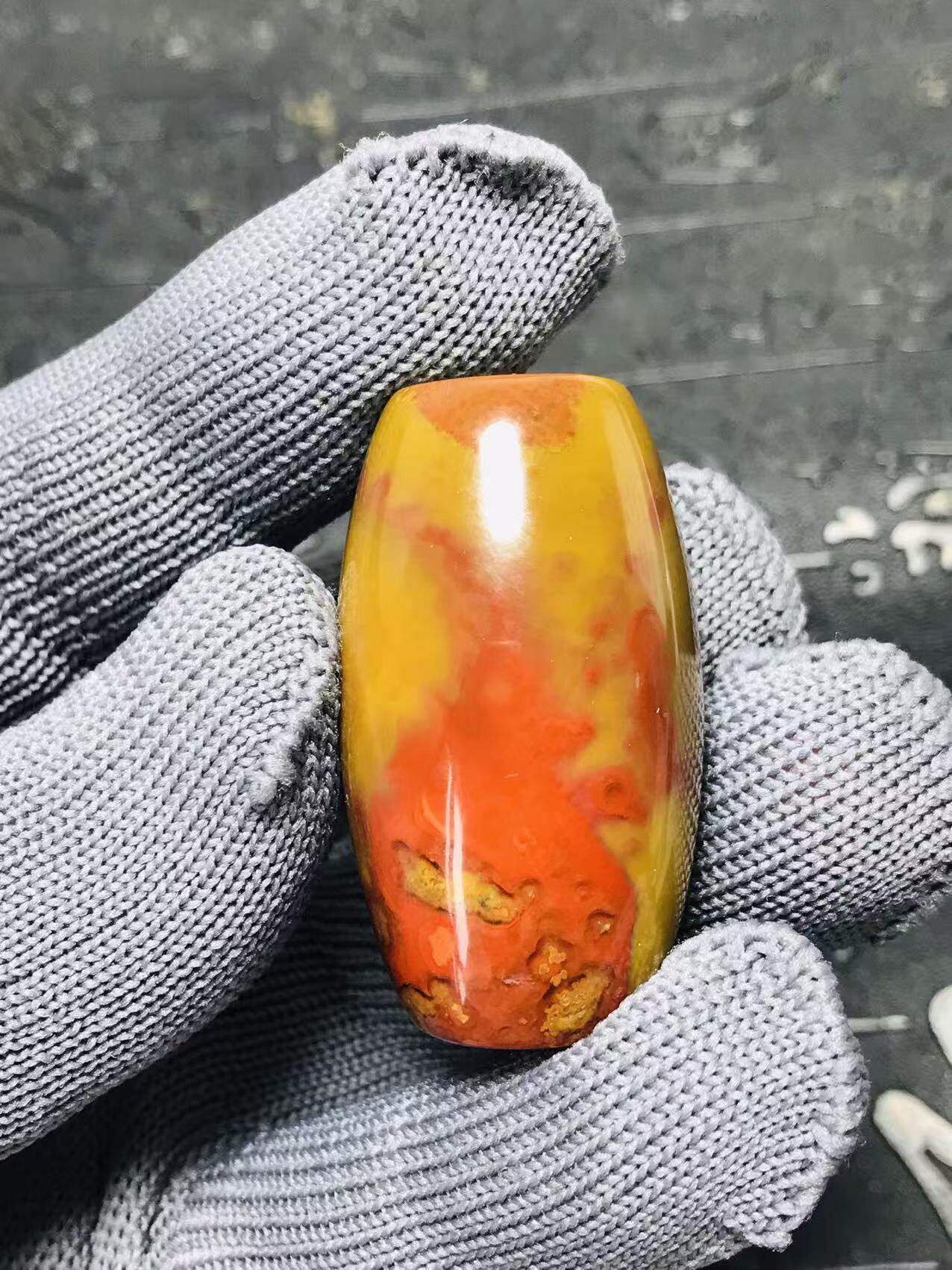 南红玛瑙铁浆包黄皮桶珠料子漂亮红黄相间花纹自然42*24mm