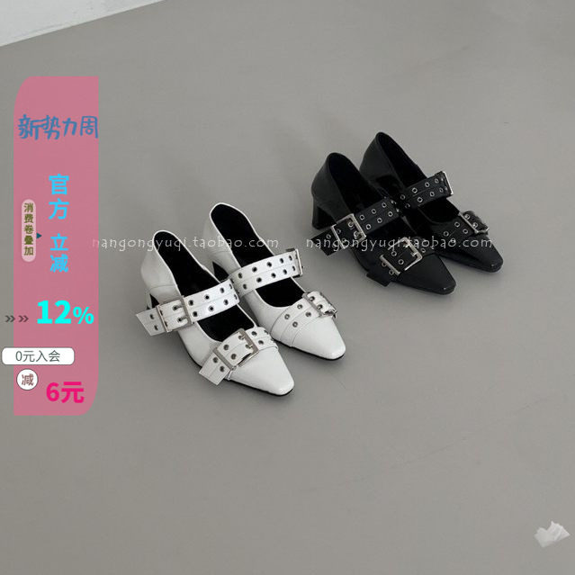 朋克皮带扣猫跟粗跟单鞋