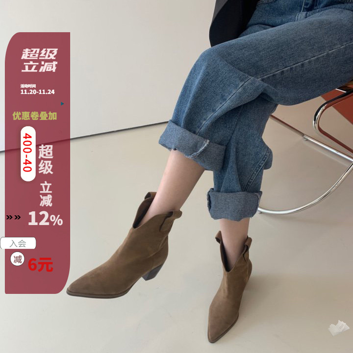 现韩国东大门女鞋2024年秋ins磨砂绒面尖头套筒西部靴切儿西短靴
