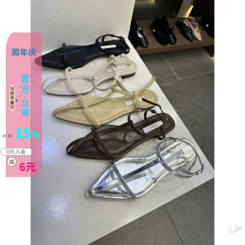 极简风十字尖头搭扣平底凉鞋