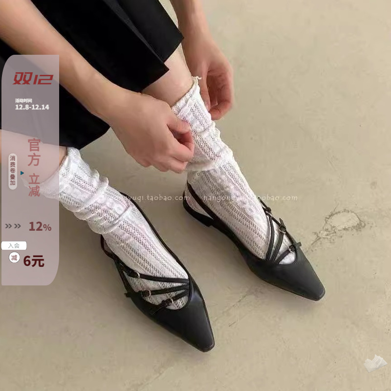 镂空皮带扣黑色尖头玛丽珍凉