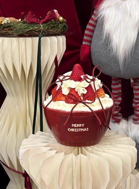 2026圣诞节新年红色草莓碗蛋糕装饰卡通小熊陶瓷碗节日烘焙装扮