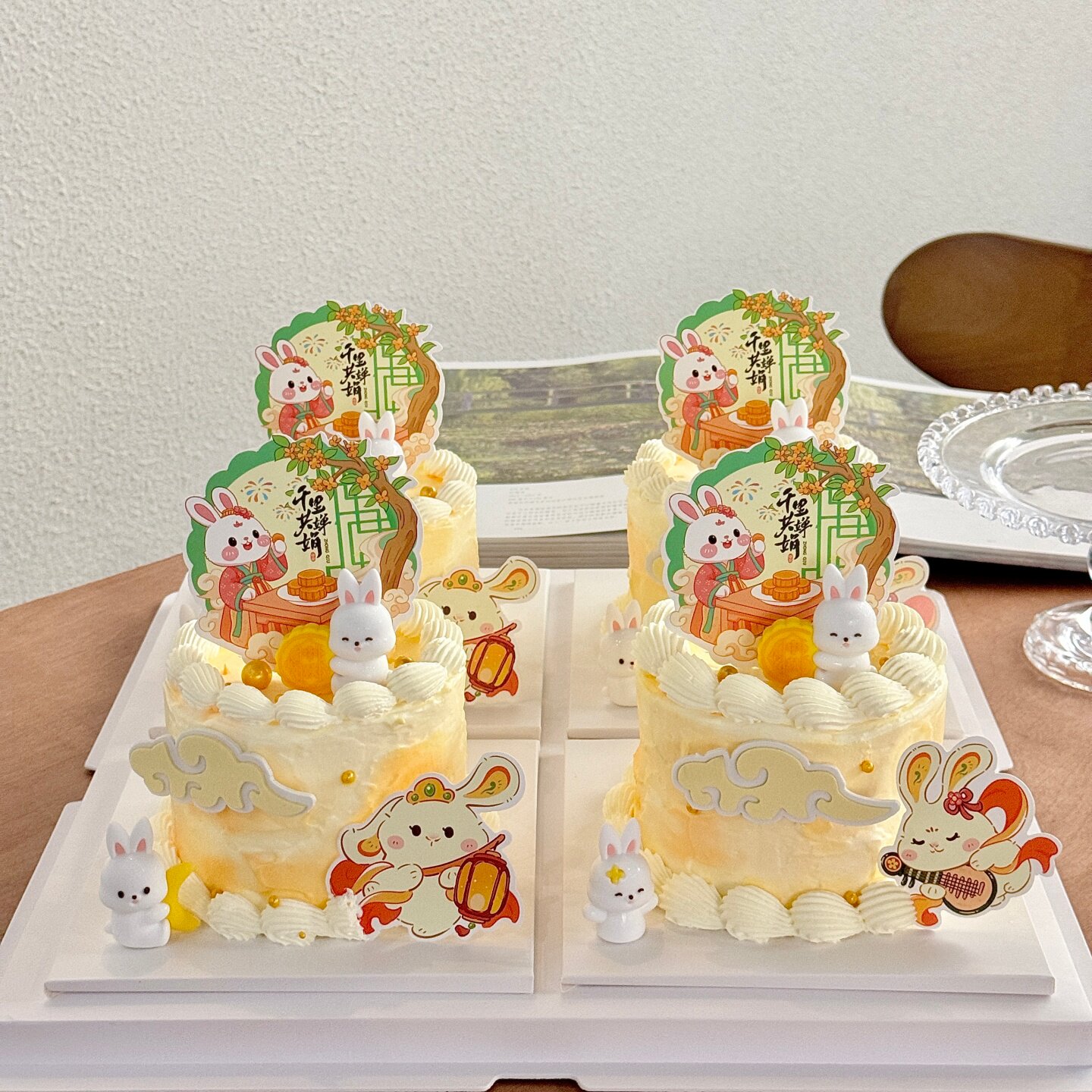 2026中秋节小兔子蛋糕装饰摆件中式国风月饼兔子卡片烘焙甜品插件