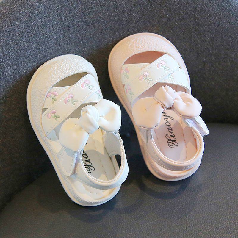 软底女宝宝凉鞋可爱透气 夏季婴幼儿学步鞋包头防滑 女小童公主鞋
