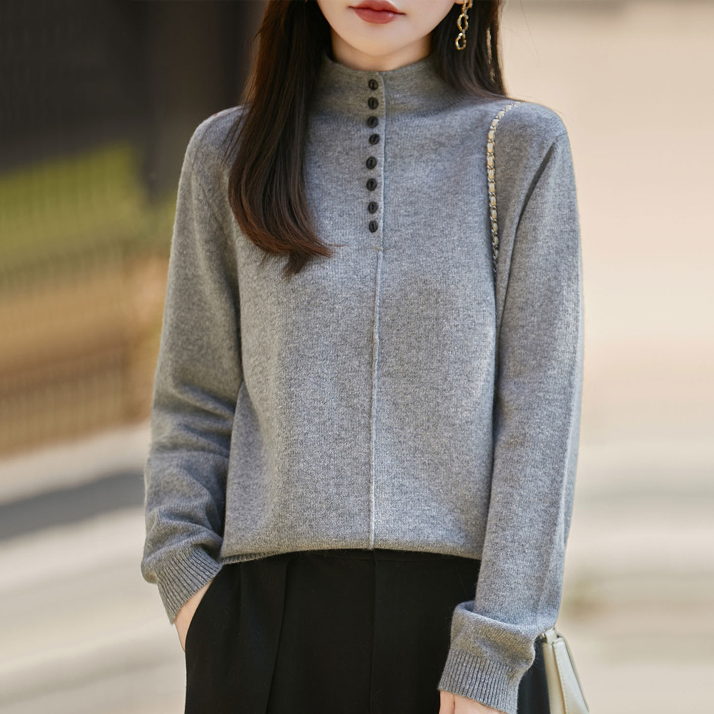 【厂家直供】秋冬新款半高领针织短款毛衣女时尚百搭纯色外搭上衣