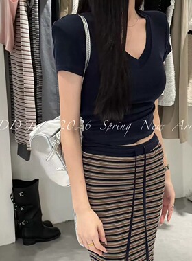 ADD套装2026夏季新款韩版纯欲修身显瘦v领短袖T恤+条纹半身裙长裙