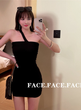 性感修身显胸辣妹黑色连衣裙不对称挂脖设计感包臀裙短裙夏季新款