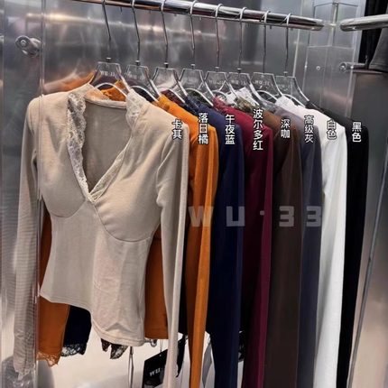 wu.33韩版秋冬新款性感纯欲显瘦蕾丝拼接设计感v领打底辣妹上衣女