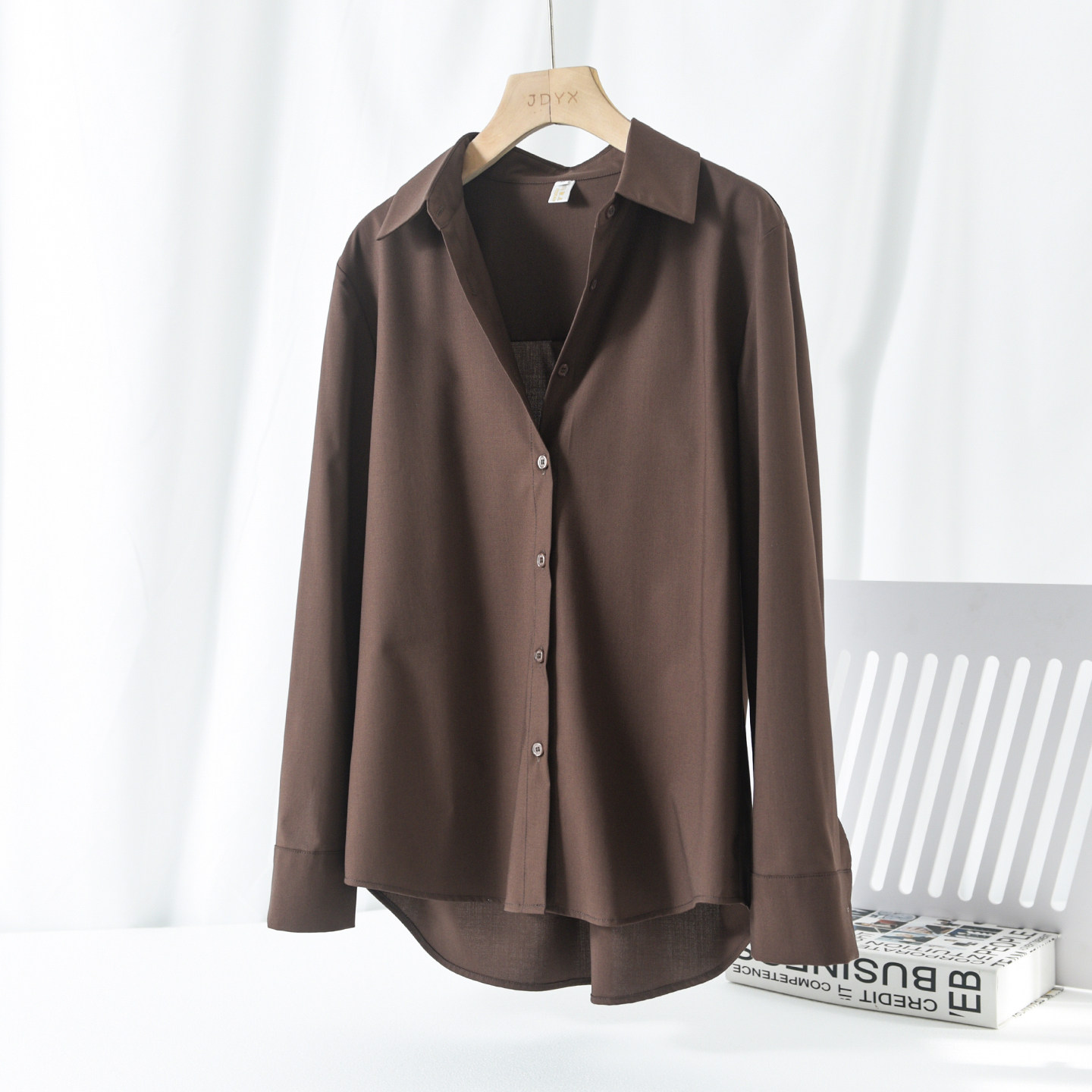 咖啡色莫代尔长袖衬衫女2026年早春新款简约纯色通勤衬衣内搭上衣,女装/女士精品,衬衫,淘宝优惠券,粉丝福利购,淘宝优惠卷