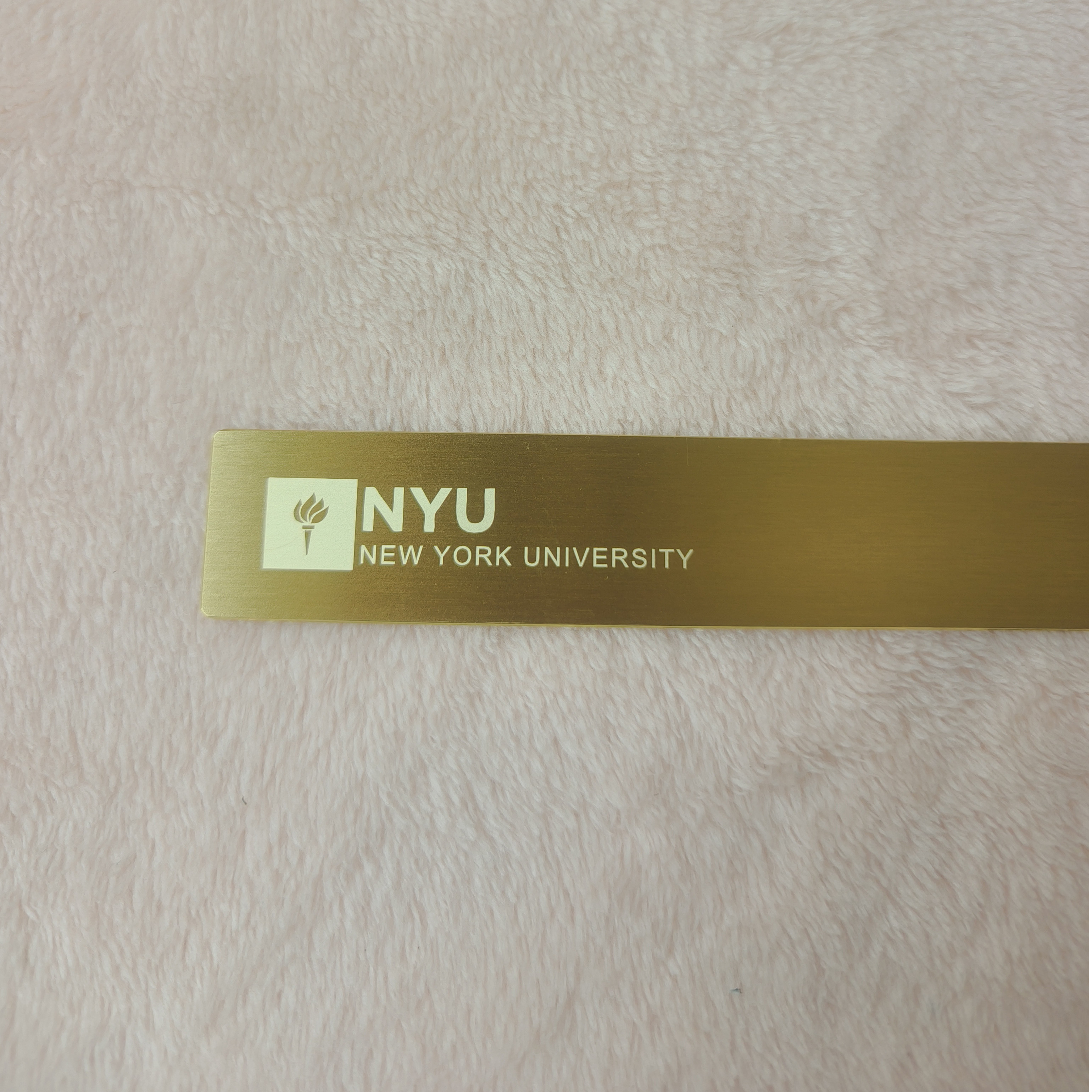 纽约大学New York University书签NYU送朋友送同学纪念品