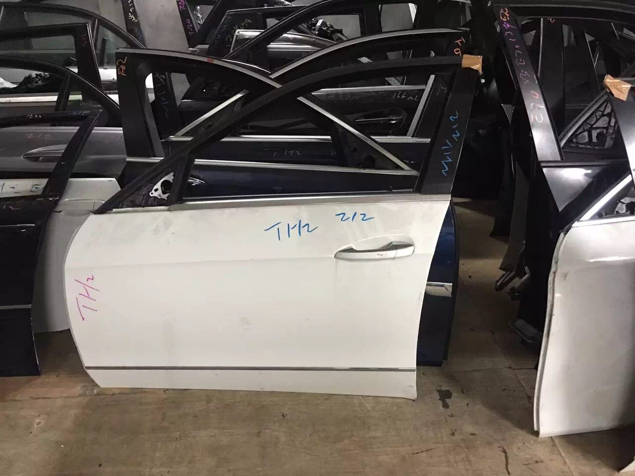 奔驰220车门 211 W221 W204车门模块 W164 W212车门 前杠 机盖|ruв категории автомобиль/товаров/аксессуары/переоснащение, автозапчасти, ручка двери - от Buy2taobao.com для оказания профессиональной услуги покупки агента Taobao