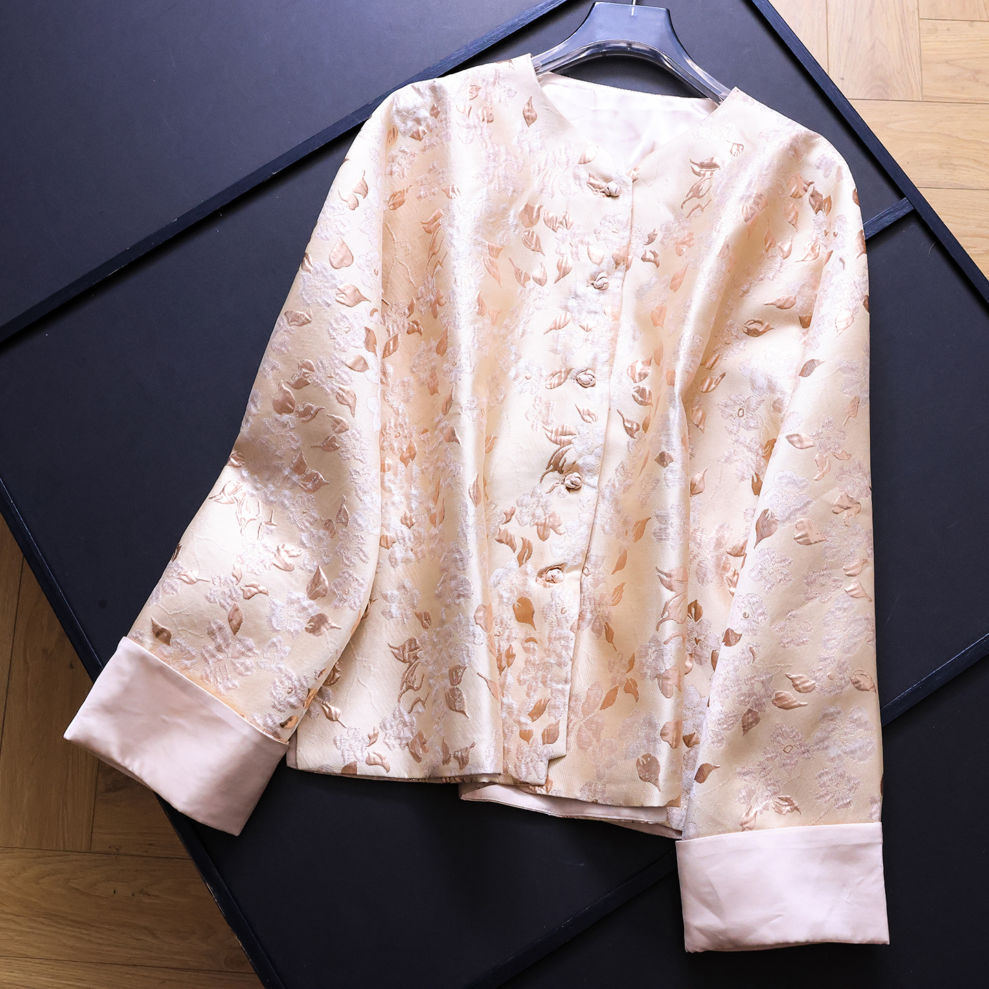 新中式国风提花圆领H版型女外套