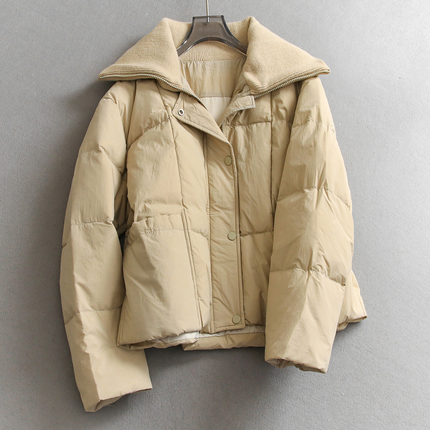 针织拼接翻领假两件纯色女棉衣