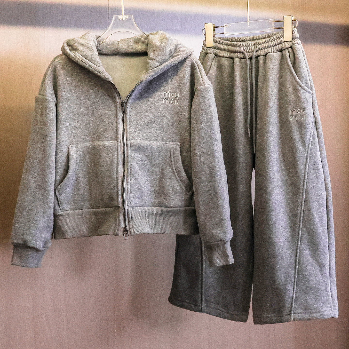 字母刺绣纯色连帽加绒加厚儿童卫衣可配一整套卫裤男女童套装Q839,童装/婴儿装/亲子装,儿童运动套装,淘宝优惠券,粉丝福利购,淘宝优惠卷