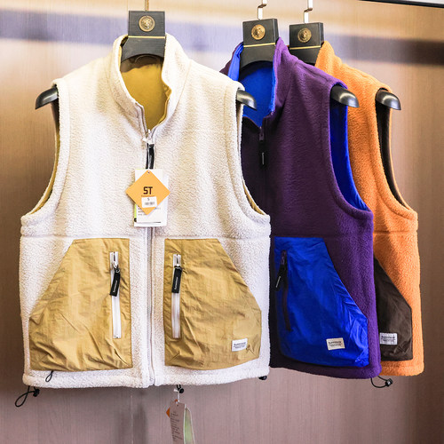 撞色加厚保暖摇粒绒背心马甲