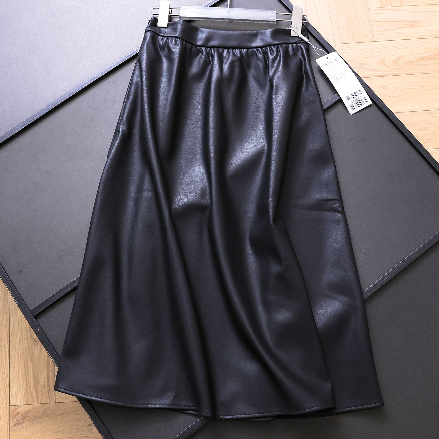 半松紧腰加绒加厚中长款皮裙