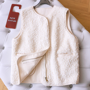 纯色宽松显瘦仿羊羔毛无袖 马夹Q381 圆领皮毛一体保暖坎肩背心女装