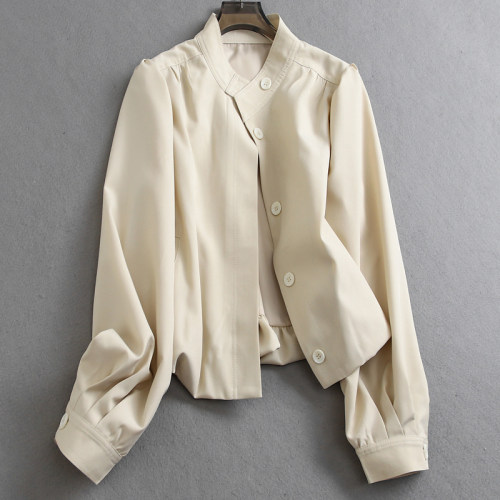 纯色立领肩部捏褶甜酷风女短外套