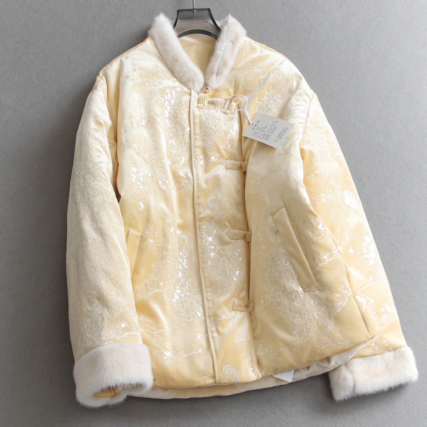 新中式国风毛毛亮片长袖羽绒服女