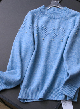 纯色软糯圆领钩花钉珠宽松显瘦针织衫2025冬季新款长袖女毛衣B685
