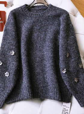 立体亮片花朵装饰圆领宽松套头毛衣软糯慵懒针织衫长袖女毛衫M998