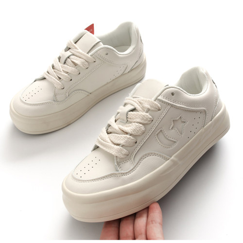 休闲鞋小白鞋运动板鞋学院风女鞋
