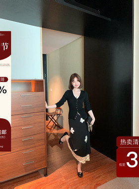 板栗西西【浪漫主义】秋季设计感黑色假两件拼接波点半身裙