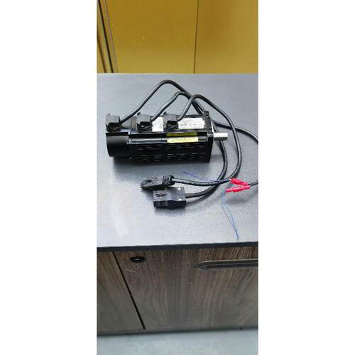 德国Leuze劳易测ODSL 9/C66-450-S12激光位移传感器量程450m