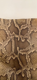 琴皮 乐器用皮 二胡皮 越胡琴皮 小鳞格蟒蛇皮