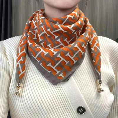 磁吸扣丝巾女方巾护颈保暖围脖2025新款秋冬洋气懒人三角围巾女款