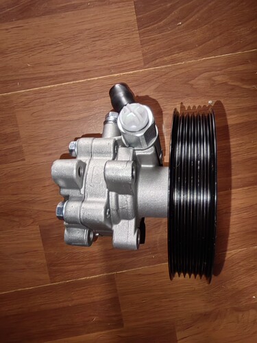 大通 V80  2.5 液压 方向 转向 助力泵