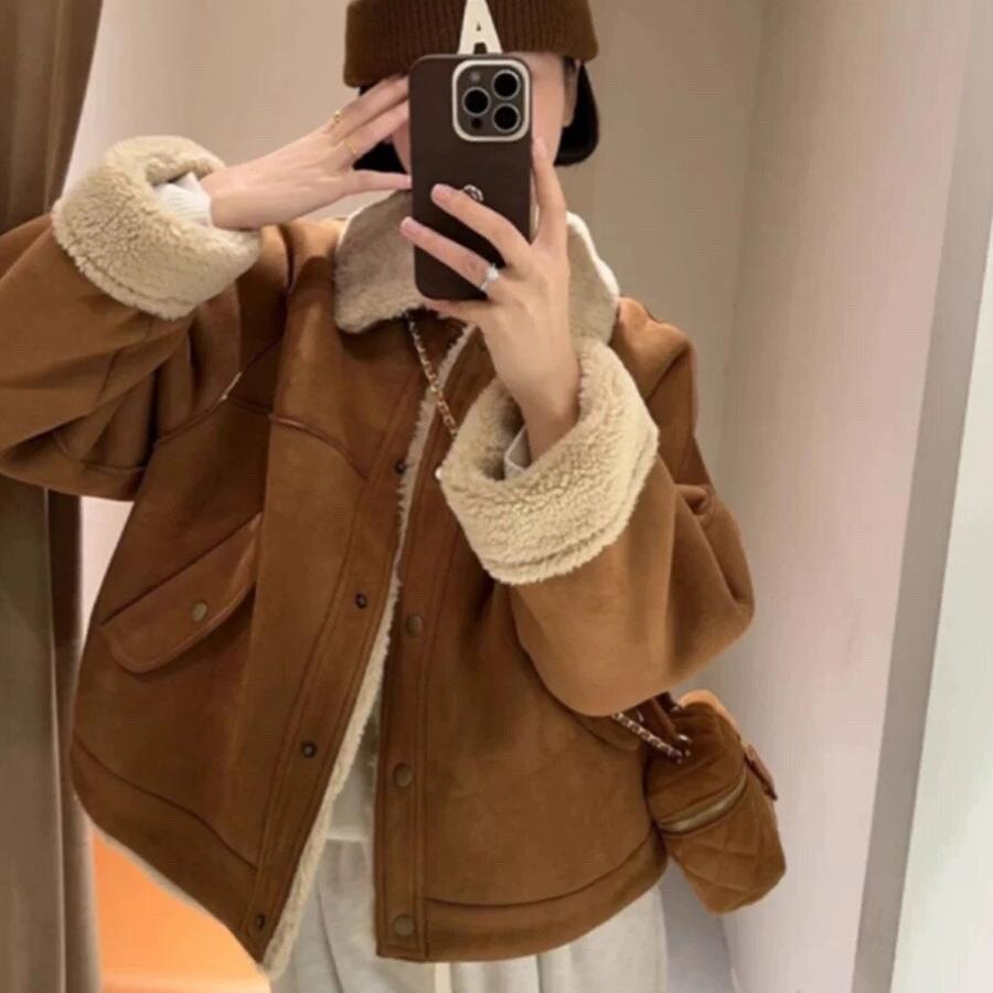 聚酯纤维短款通勤宽松型