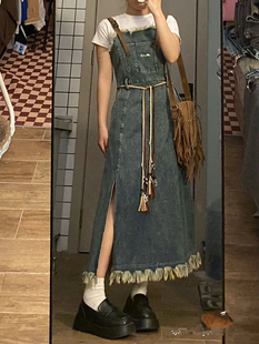 韩系复古修身毛边牛仔背带连衣裙女夏季新款设计感小众百搭长裙子
