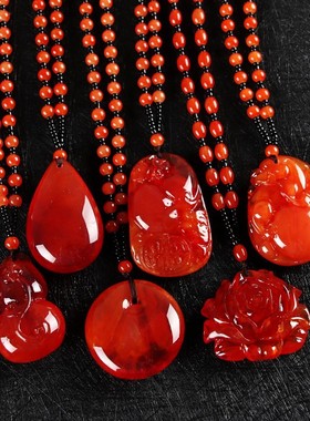 项链轻奢小众2021新款女百搭仿蜜蜡长款毛衣链秋冬平安扣吊坠礼物