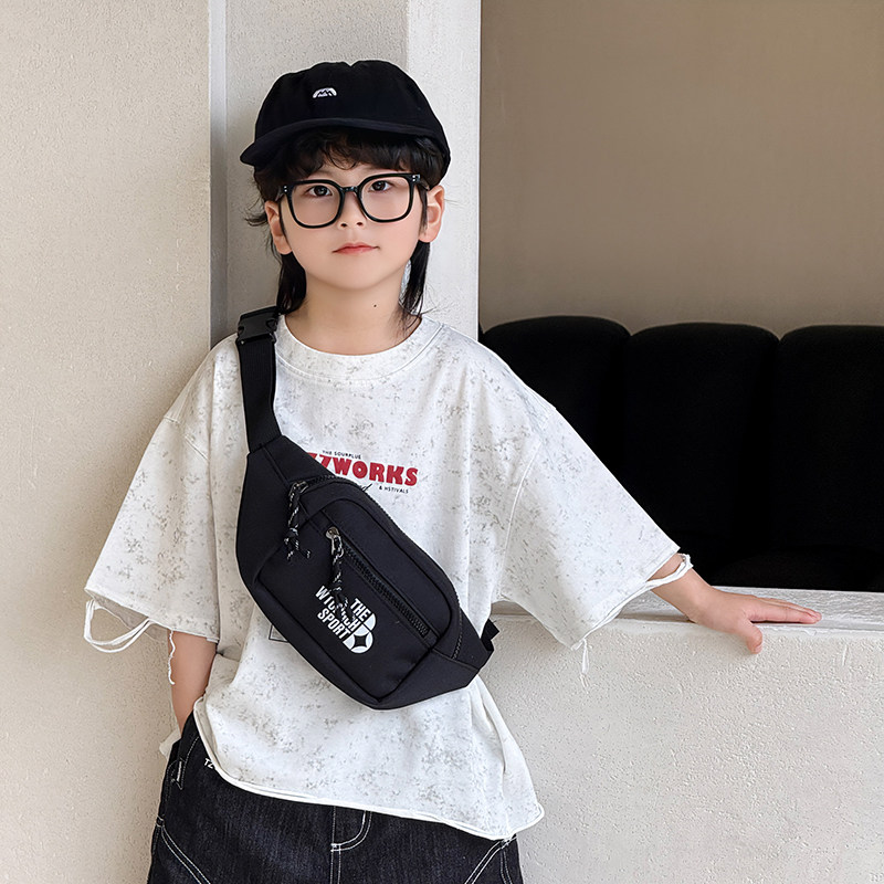 韩版潮流儿童简约胸包男女童户外时尚个性斜挎洋气小学生出游背包