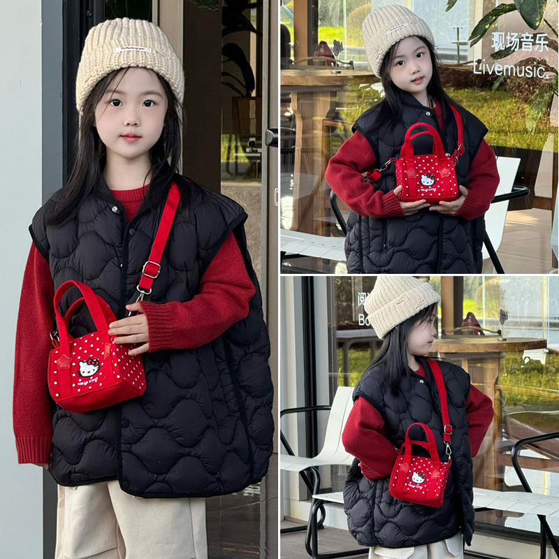 kt猫斜挎包儿童户外游玩水桶包