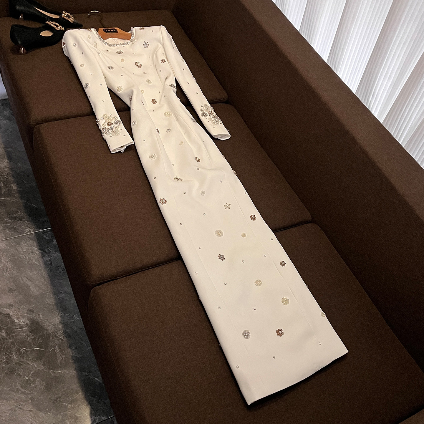 修身型轻奢风欧美时尚重工镶钻钉珠长款长袖连衣裙小礼服A08450