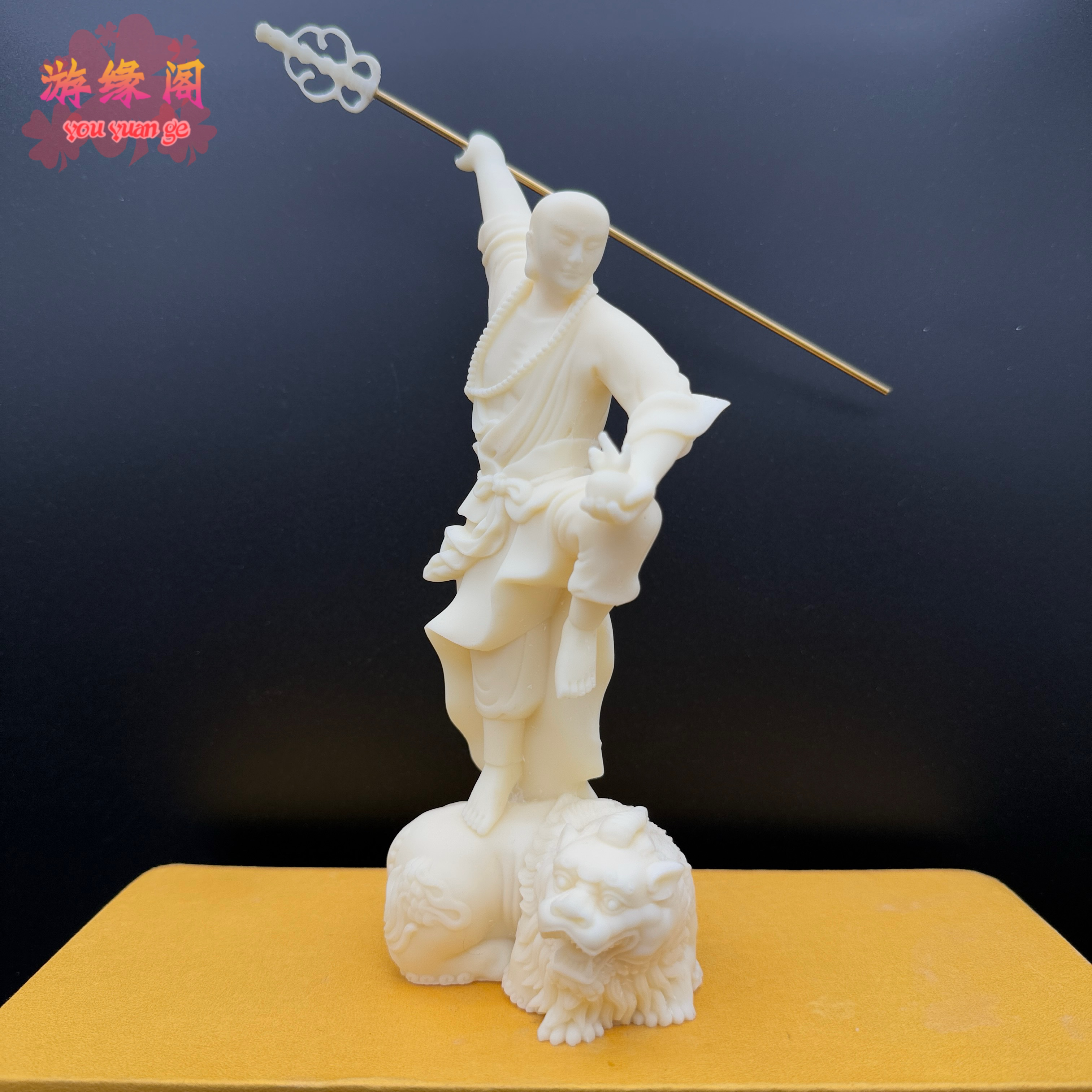 象牙果雕武僧地藏王菩萨坐谛听摆件文玩收藏禅意家居装饰工艺品