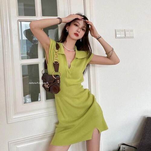 白色修身腰包辣妹夏季连衣